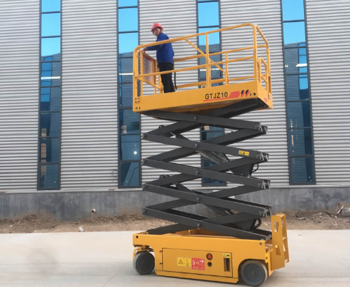 石狮剪叉式升降平台规格与应用指南